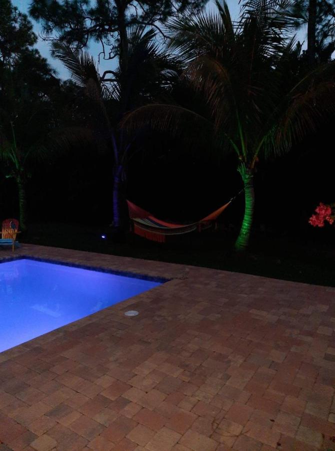 Private Tropical Paradise Guesthouse! Loxahatchee 外观 照片